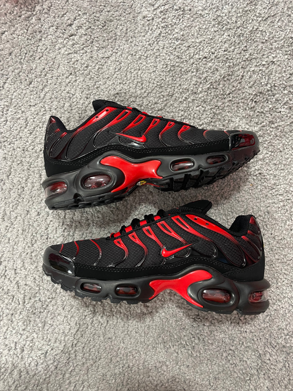 Nike Tn - Rojo Escorpión