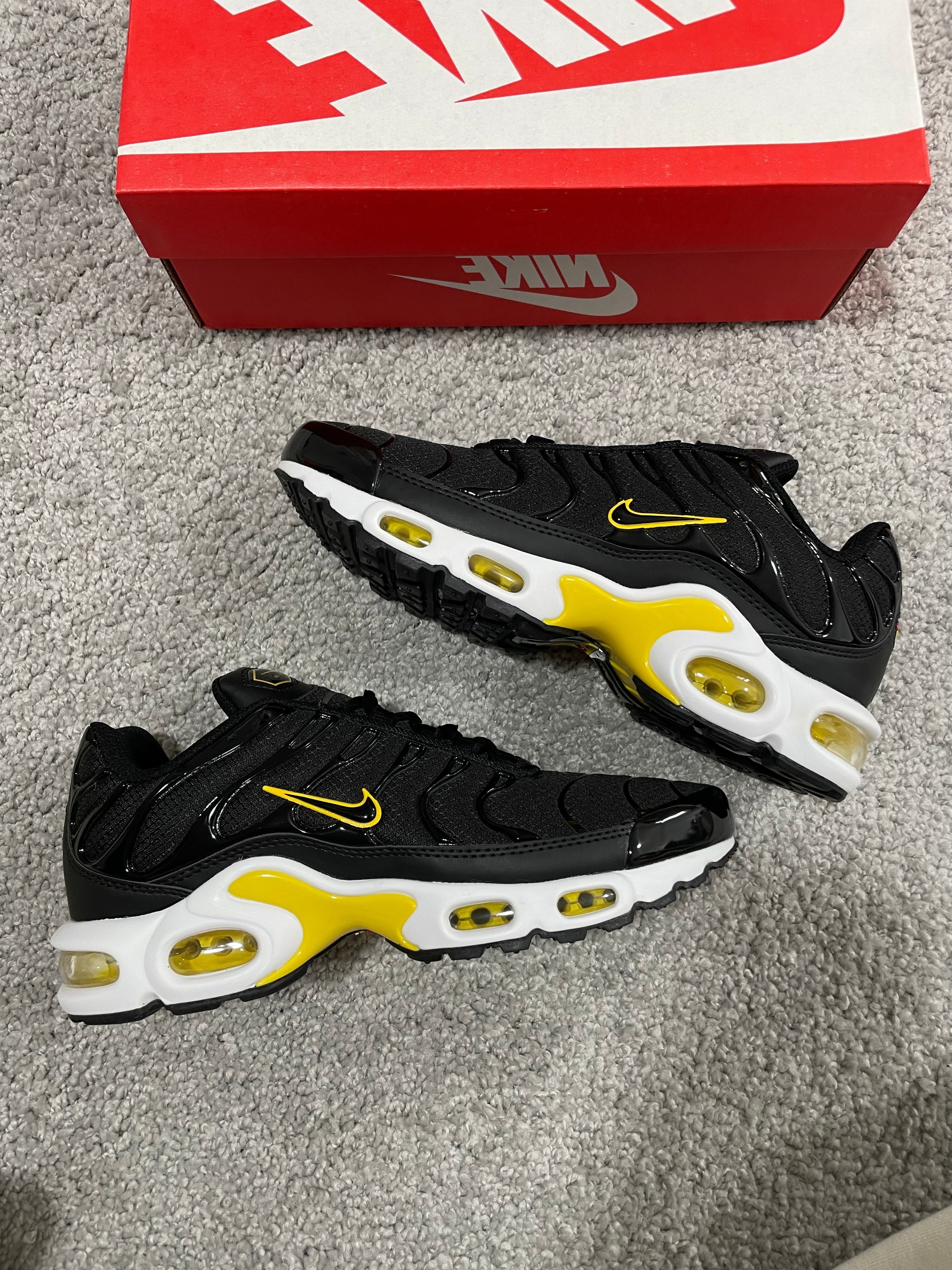 Nike Tn - Negro y Amarillo