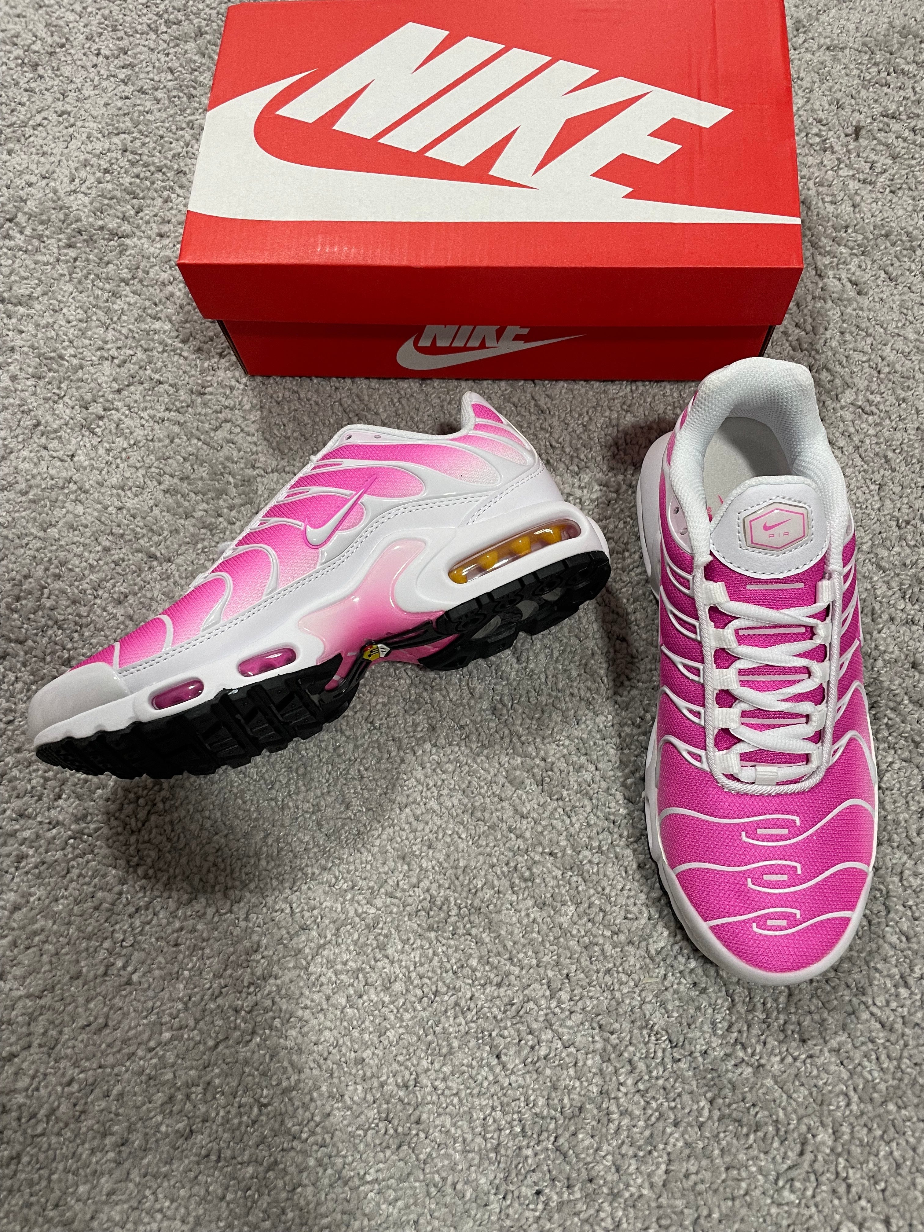 Nike Tn - Rosa y Blanco